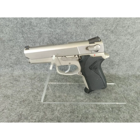 Pistolet samopowtarzalny mod. 6906, kal. 9x19, Smith&Wesson